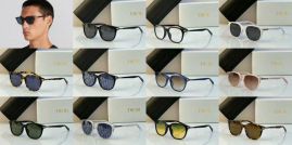 Picture of Dior Sunglasses _SKUfw55484629fw